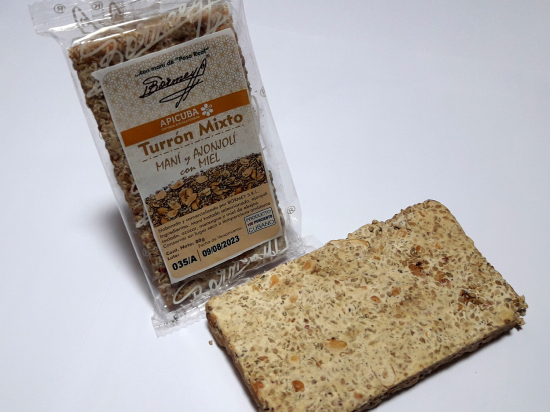 Mixed peanuts and sesame seeds nouget with honey (only as part of rents)